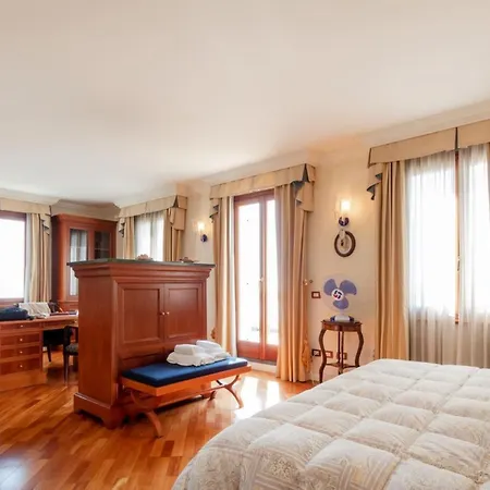 Miramare Con Ampia Piscina Riscaldata E Vista Mare 别墅 欧斯佩达蒂