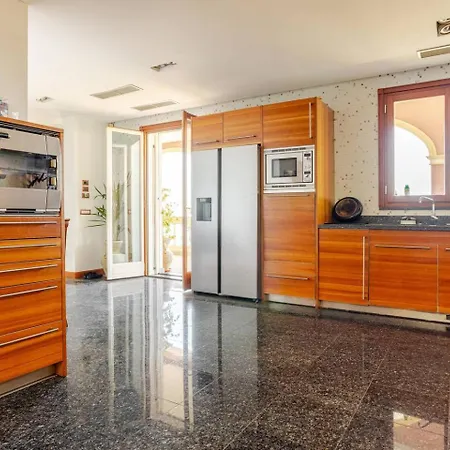 Miramare Con Ampia Piscina Riscaldata E Vista Mare Villa *