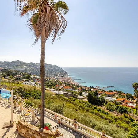Miramare Con Ampia Piscina Riscaldata E Vista Mare *