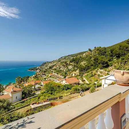 Miramare Con Ampia Piscina Riscaldata E Vista Mare Оспедалетти
